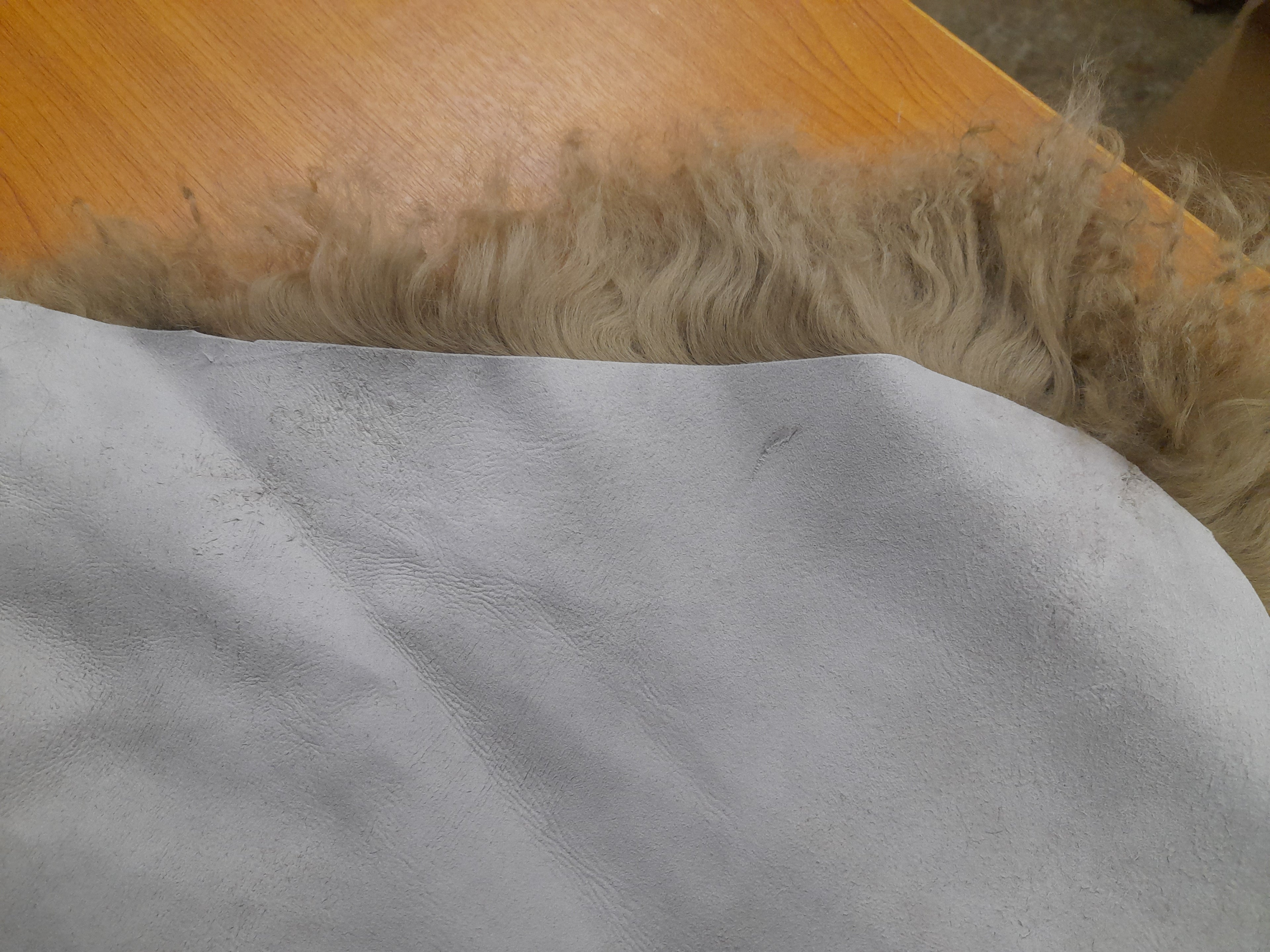 Outlet 100% Natural Sheepskin Mongolian Double Rug - 180cm x 55cm Mocha