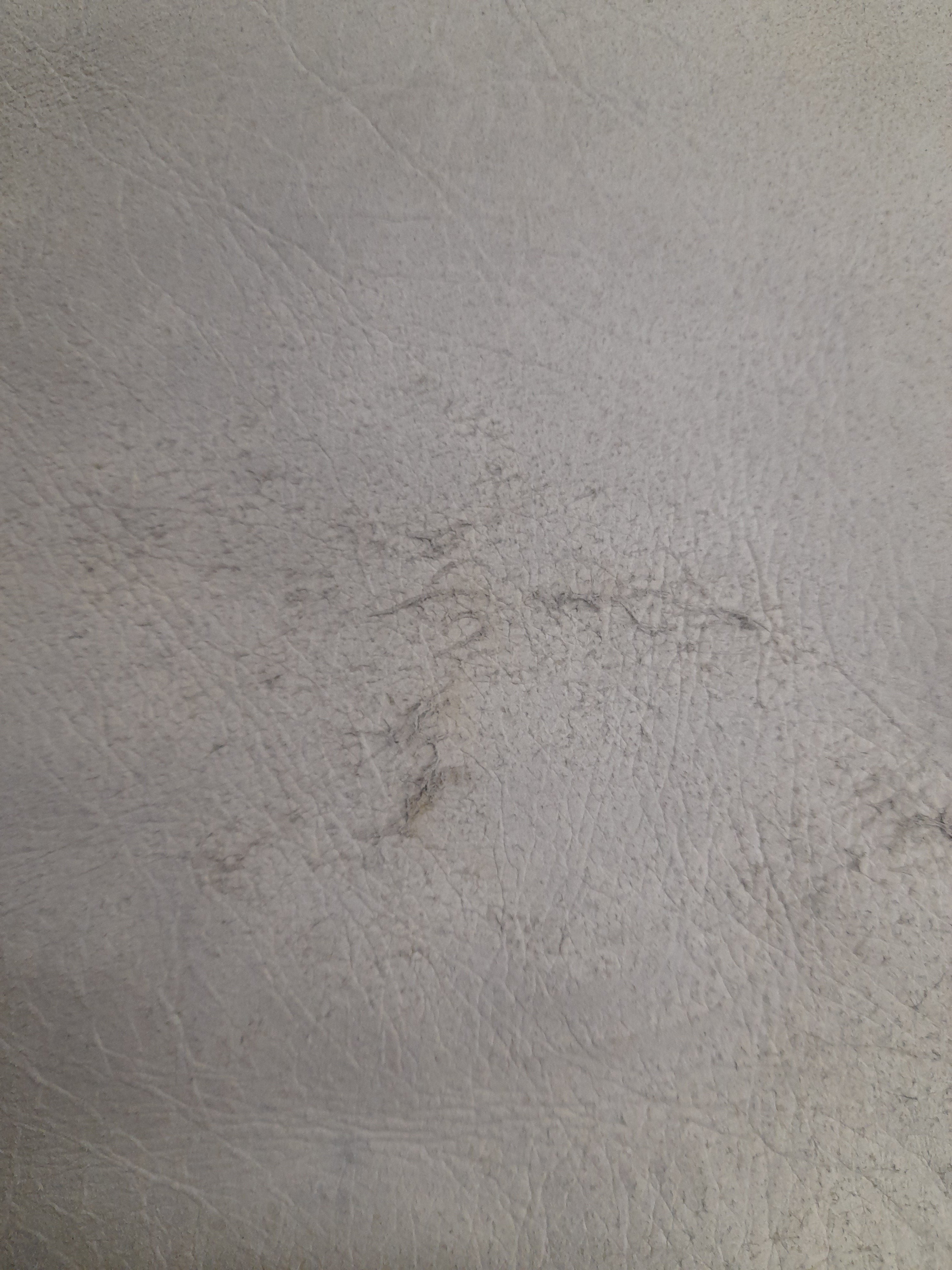 Outlet 100% Natural Sheepskin Mongolian Single Rug - 90cm x 55cm Grey