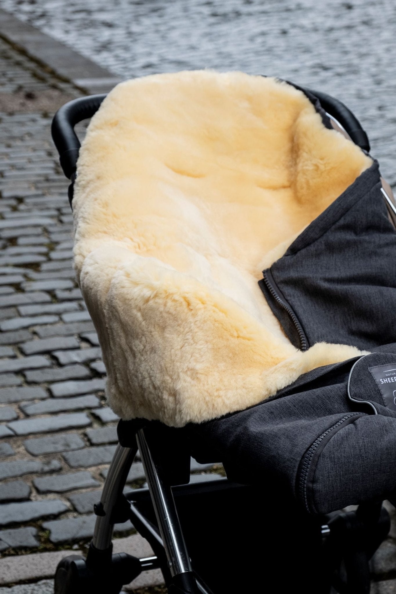 Sheepskin merino Footmuff Charcoal Grey - Naturally Sheepskins